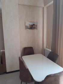 Apartamento en Tbilisi en edificio de nueva construcción.