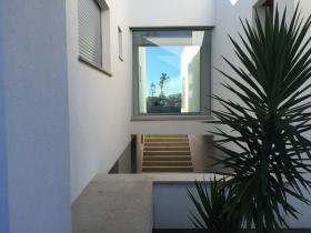 Amplia villa hermosa construcción 2019