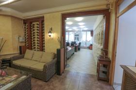 Tienda en venta en el centro de Budapest, calle Lovag