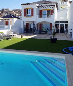 Venta - Chalets de lujo - Costa Adeje - España