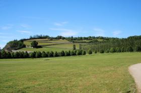 Magnífico castillo situado en un valle tranquilo y soleado.
