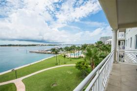 Condominio de lujo en Ocean Club Paradise Residence en las Bahamas