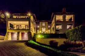 Lujosa casa con un sistema de control totalmente automatizado