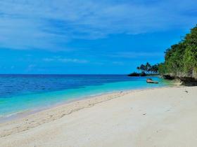 Terreno frente al mar en venta en Islas Camotes