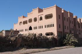 Se vende hotel construido en 1993 ubicado en la zona turística