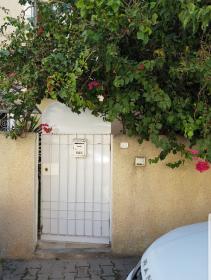 Preciosa casa dúplex tunecina con gran jardín en La Marsa