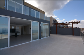 Nueva villa de lujo moderna en Fañabe
