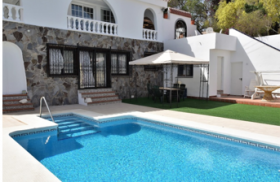 Gran Villa de lujo en Las Moraditas con parcela de 5.000 m2