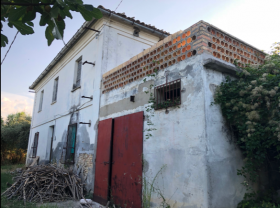 Casa de campo en venta en Loreto Aprutino Abruzos, Italia