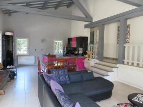 Villa en venta en el corazón de Ardeche