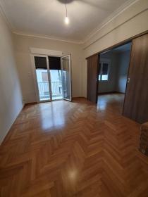 Apartamento totalmente reformado situado cerca de la Acrópolis