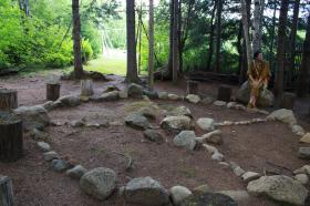 Residencia privada con excepcional sitio aborigen y taller-boutique