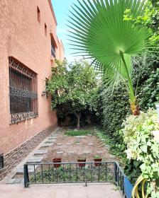 Pequeña villa funcional y cerca de todos los servicios.