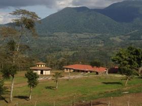 Propiedad en Costa Rica con vista panorámica del volcán Tenorio