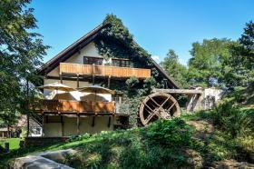 Hotel en venta en un lugar apartado rodeado de naturaleza pura