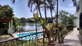 En venta Residencia de lujo en península 360 vistas panorámicas al lago