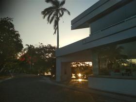 En venta Residencia de lujo en península 360 vistas panorámicas al lago