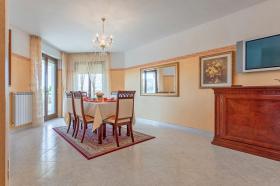 Apartamento de lujo en venta en el centro turístico del mar Adriático