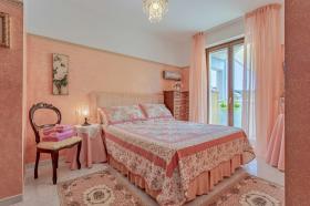 Apartamento de lujo en venta en el centro turístico del mar Adriático